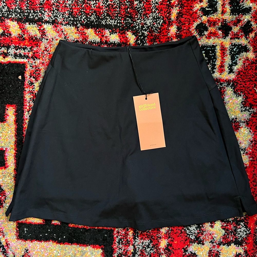 Girlfriend collective black sporty skirt with built in shorts